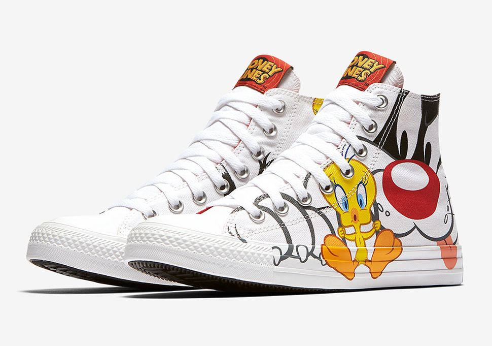 Converse looney tunes shoes Clearance