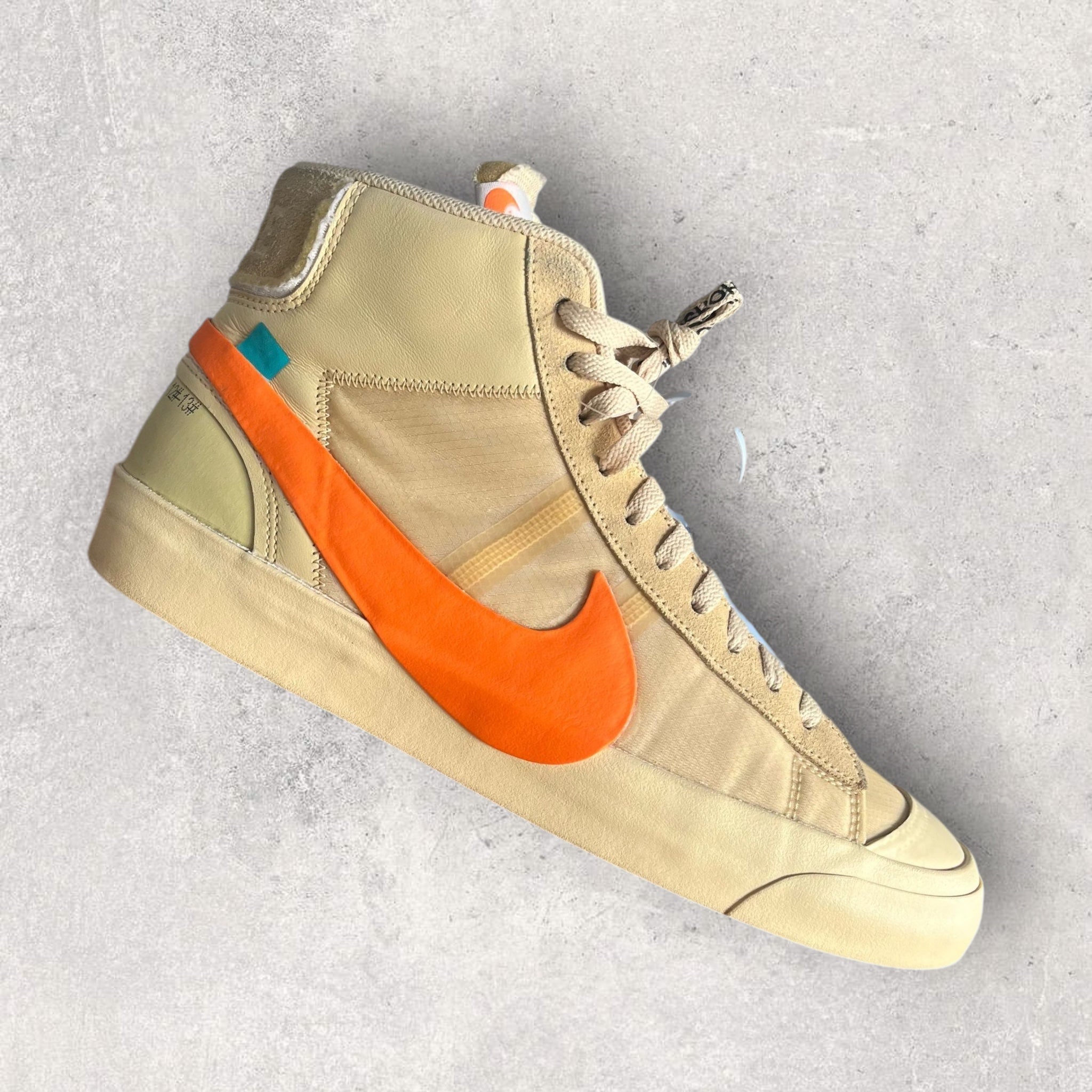 NIKE X OFF WHITE BLAZER MID HALLOWS EVE UK