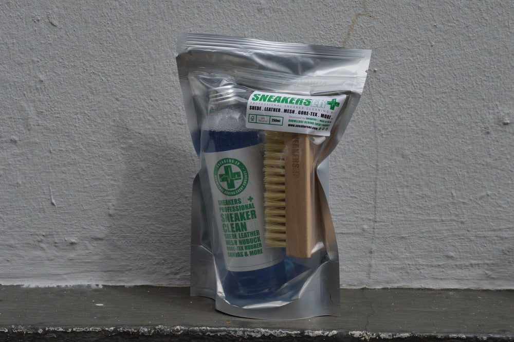 The SneakersER professional sneaker solution and brush kit