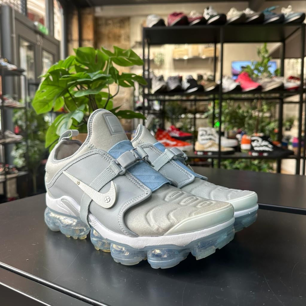REC0137 - NIKE AIR MAX VAPORMAX PLUS PARIS WORKS IN PROGRESS UK 7.5 â Sneakers ER