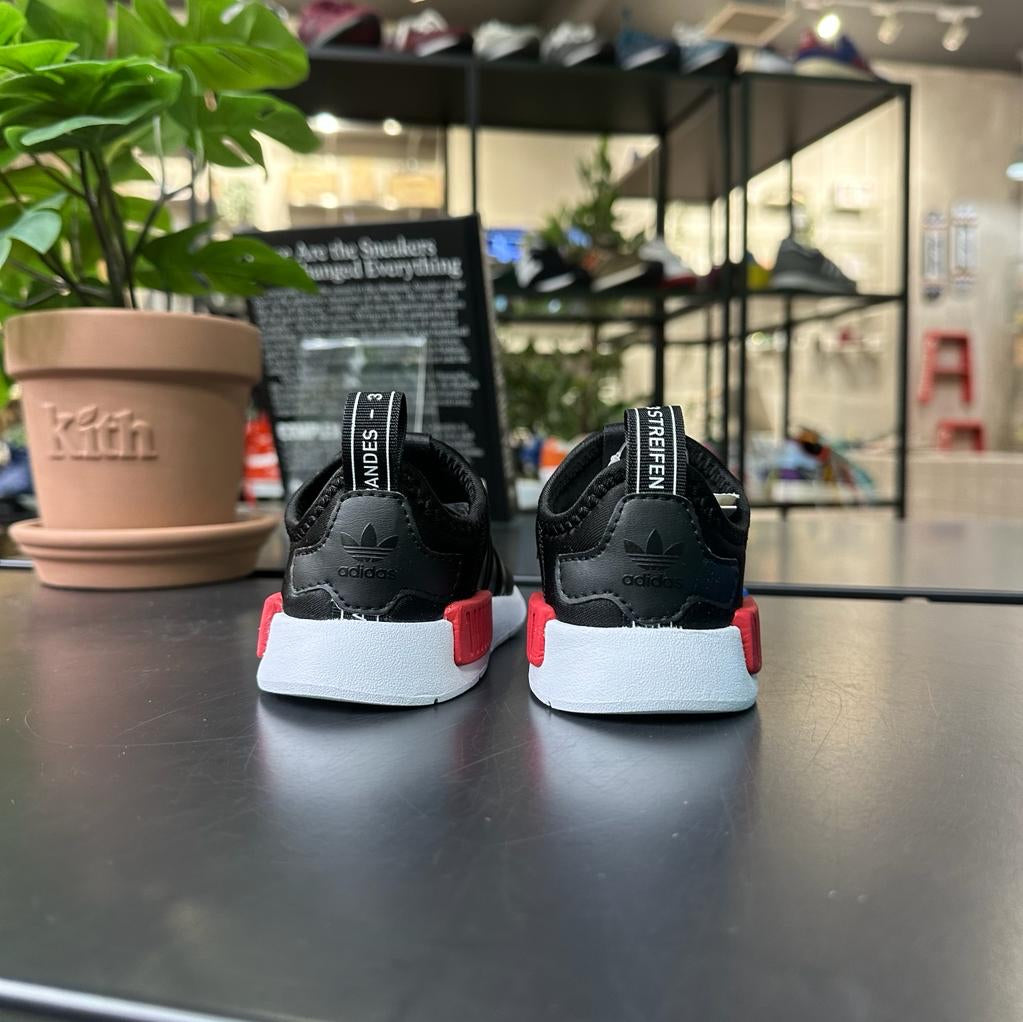 REC1073 - ADIDAS NMD BLACK INFANT UK5K