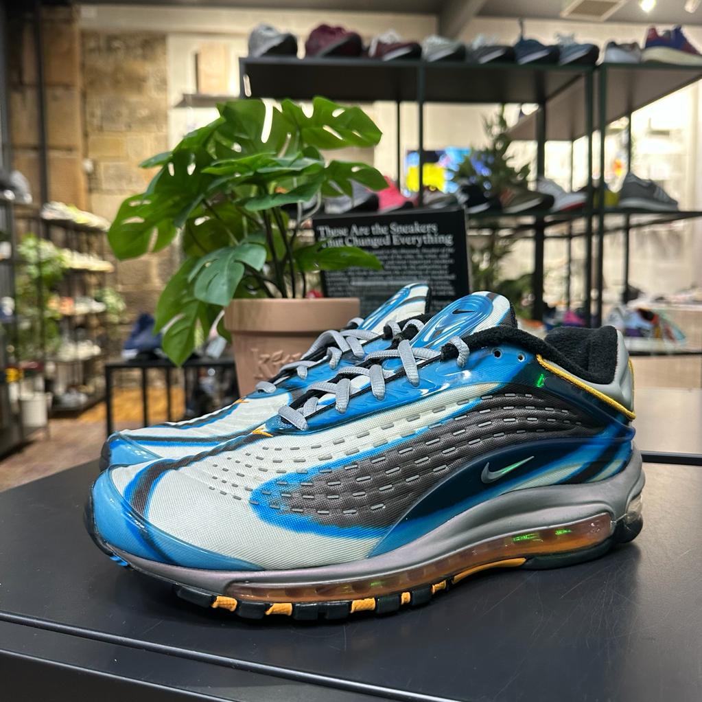 REC1078 - NIKE AIR MAX DELUXE PHOTO BLUE/ORANGE PEEL UK8.5