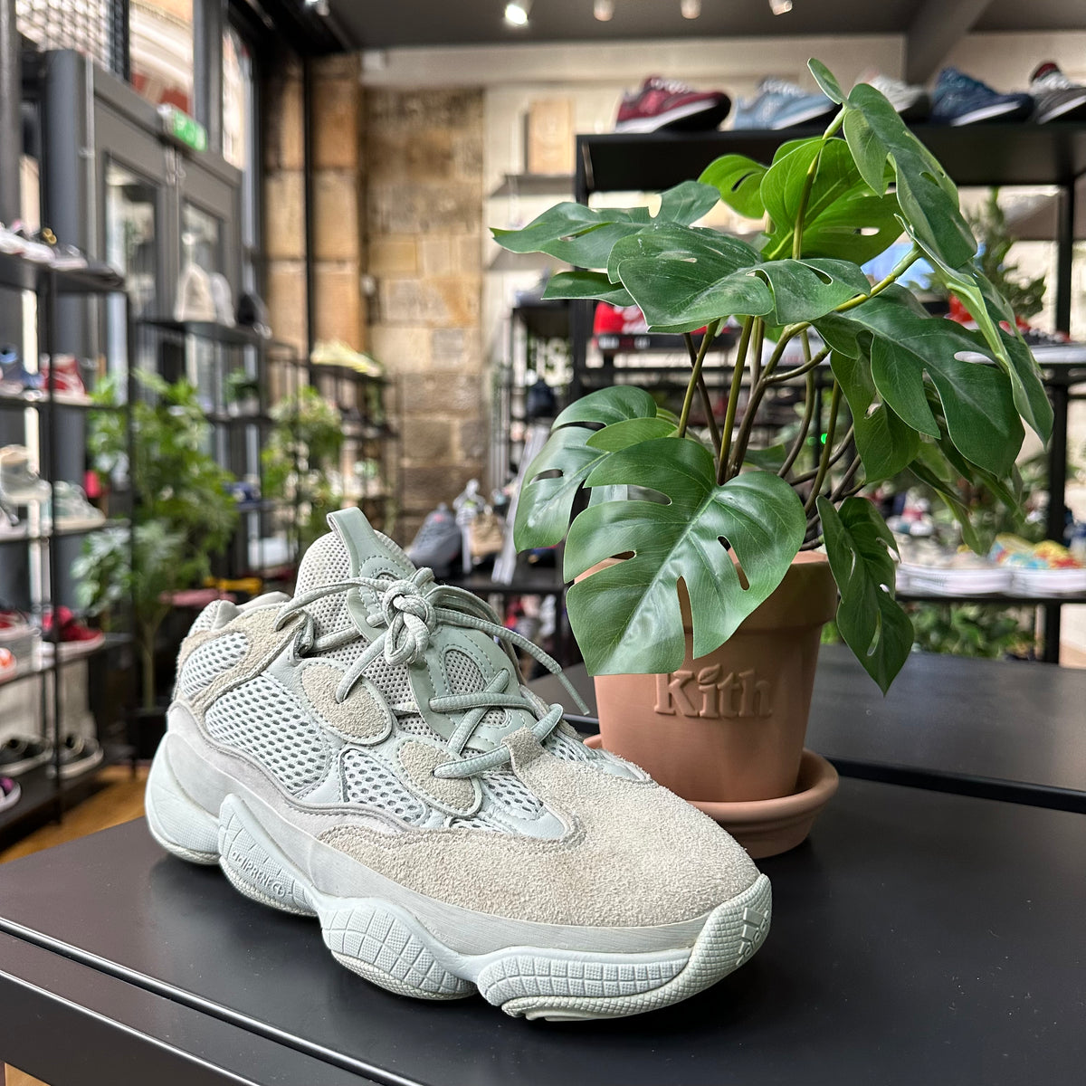 REC0902 - YEEZY 500 SALT UK 7.5
