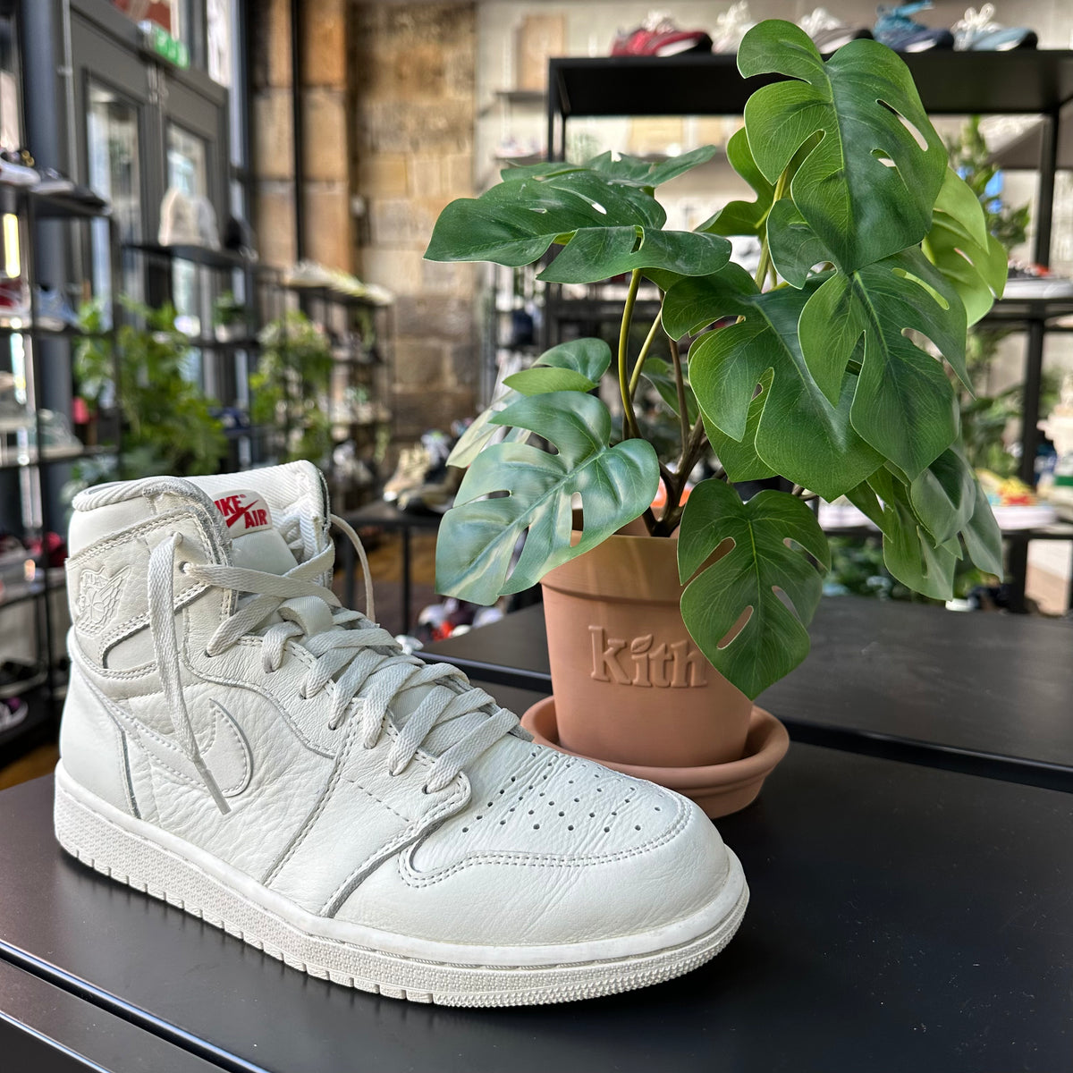 REC0975 - JORDAN 1 HIGH SAIL UK 8.5