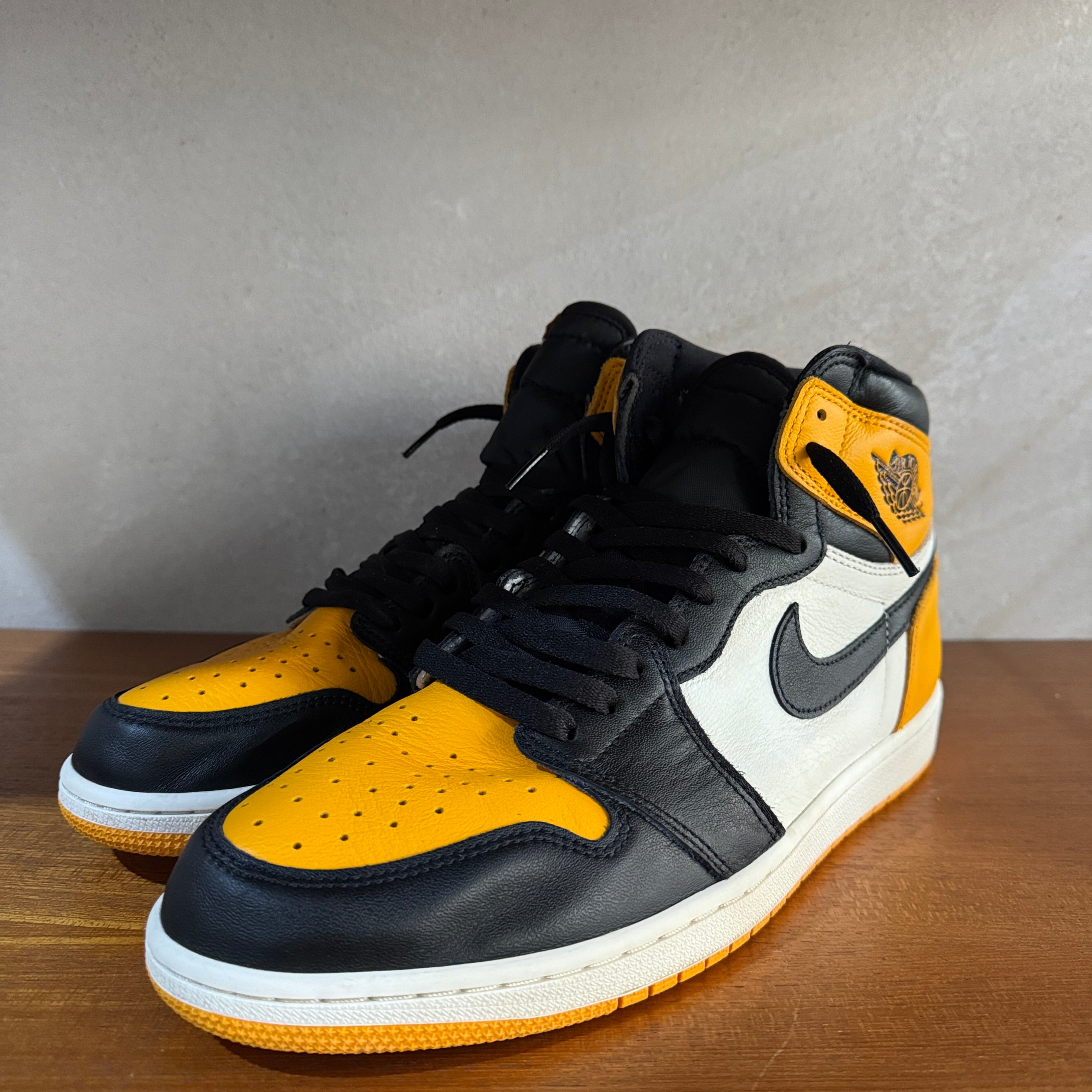 Nike Air Jordan High OG Taxi Yellow Toe UK 11 – Sneakers ER