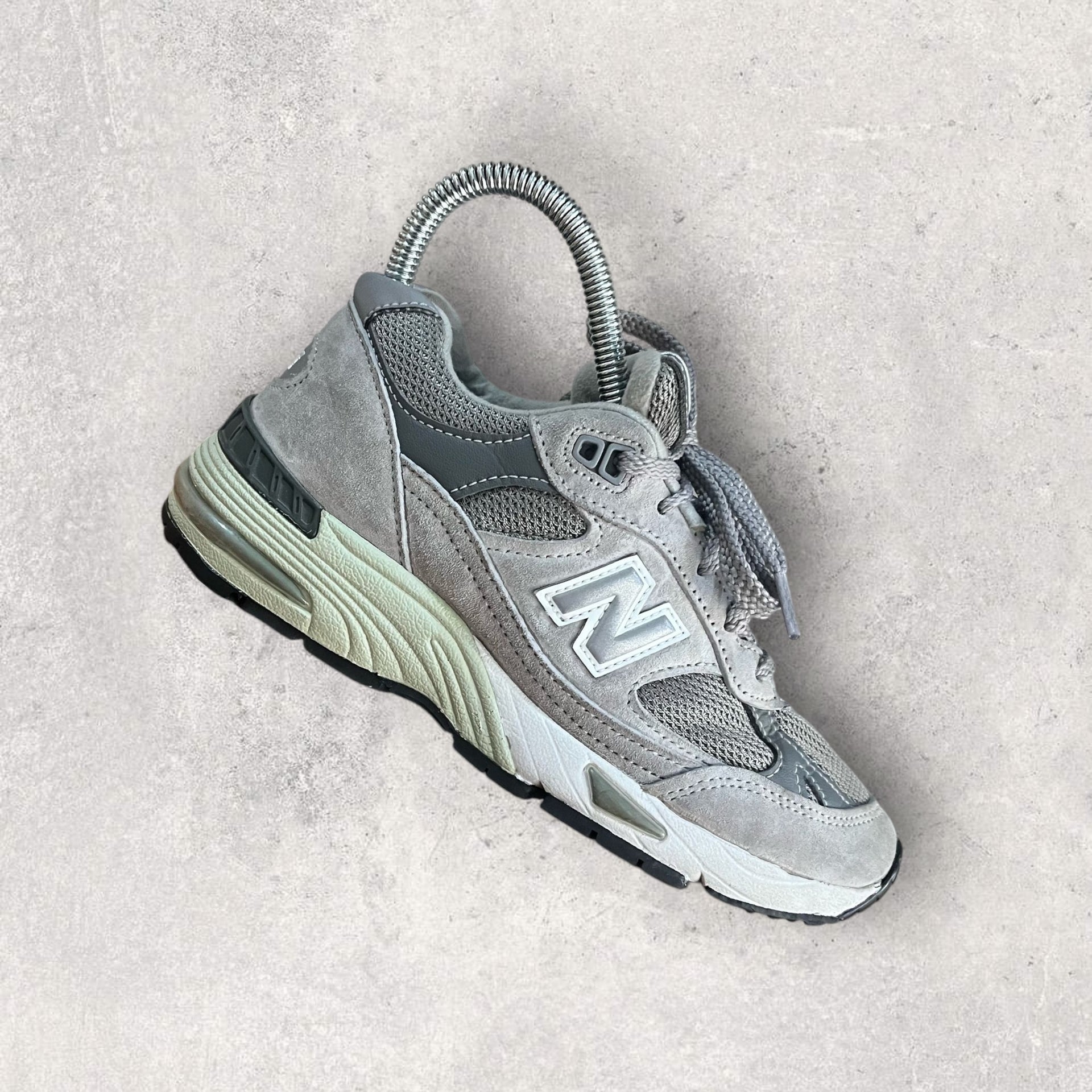 NEW BALANCE 991 |COLOUR: GREY CODE: W991GL UK US UK