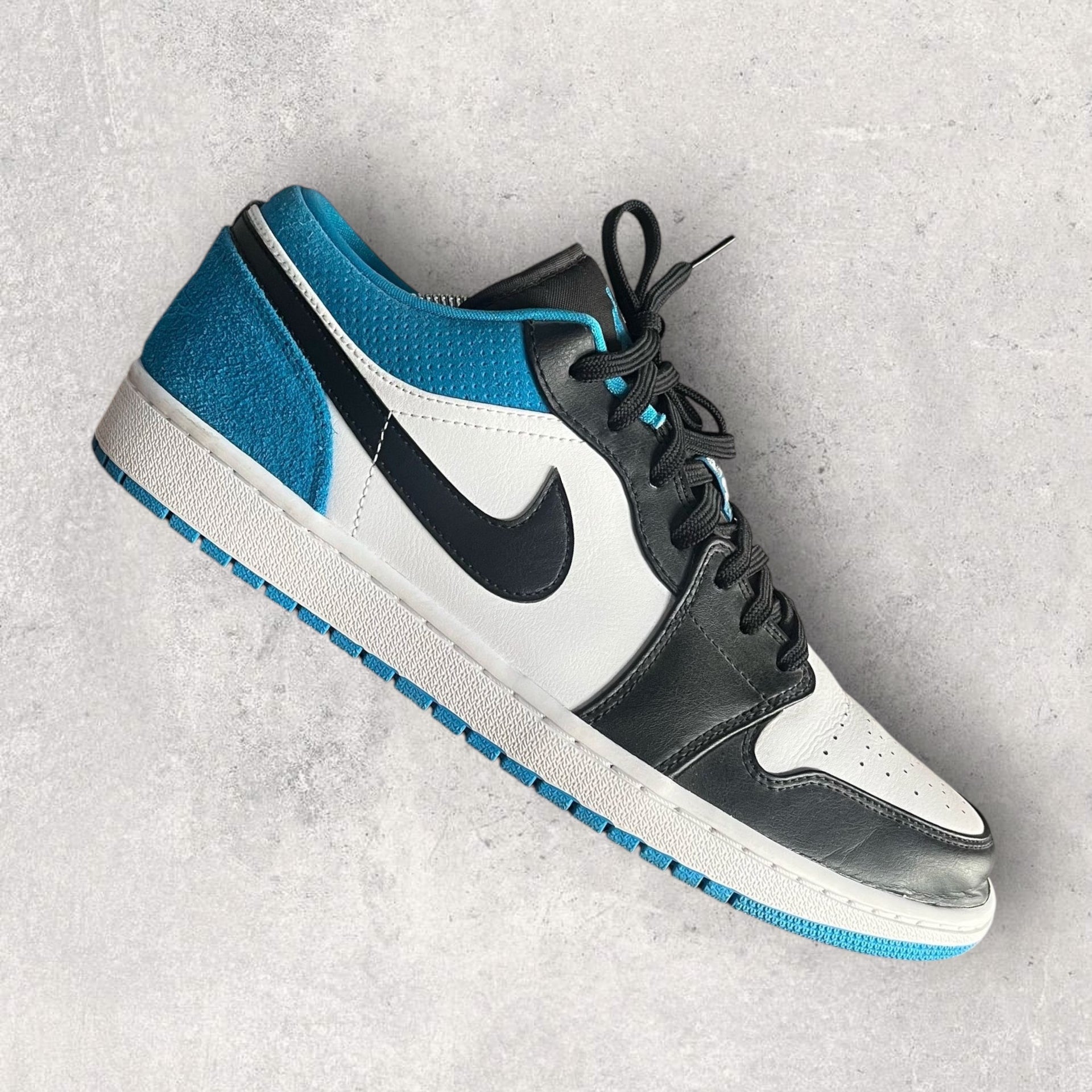 Nike Dunk Low Nike Sb Charge Laser Blue Nike SB Dunk Low Pro