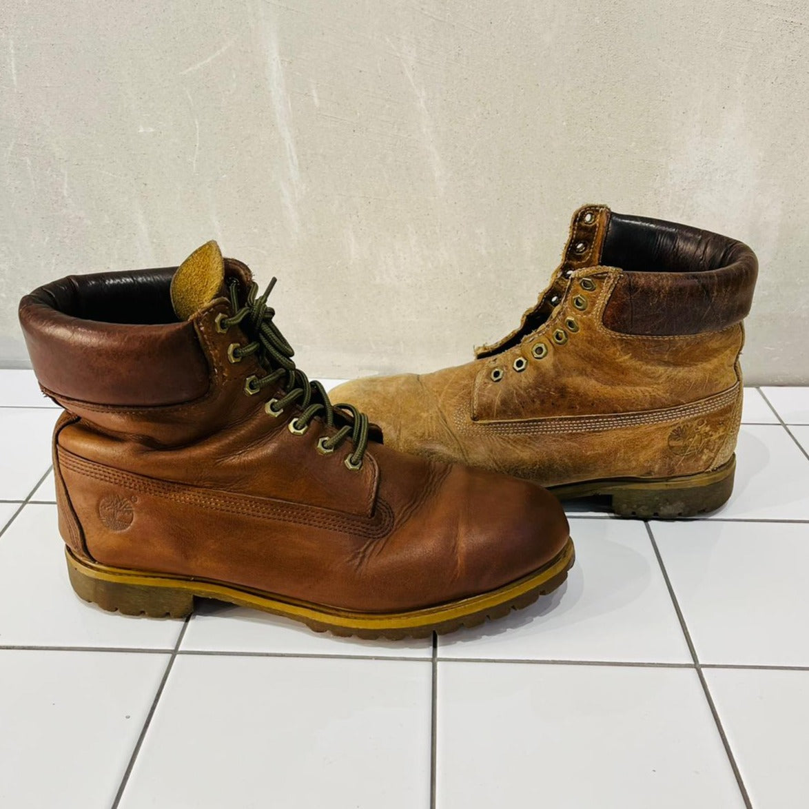 SHOE WAX / POLISH SERVICES &lt;br&gt; WITH RETURN SHIPPING &lt;br&gt; PRICE - £30+