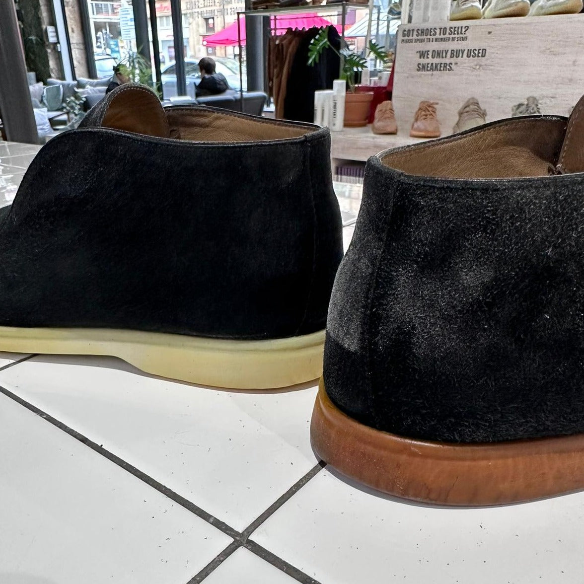 LORO PIANA SHOE SERVICES &lt;br&gt; WITH RETURN SHIPPING &lt;br&gt; PRICE - £55+