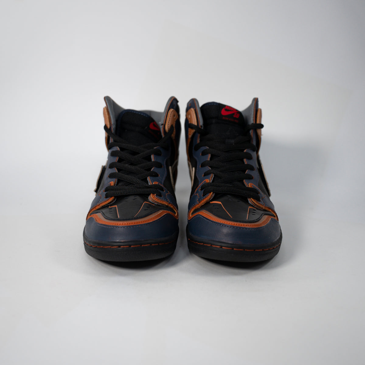 REC0472 - NIKE DUNK SB HI GUNDAM 2021 UK 10