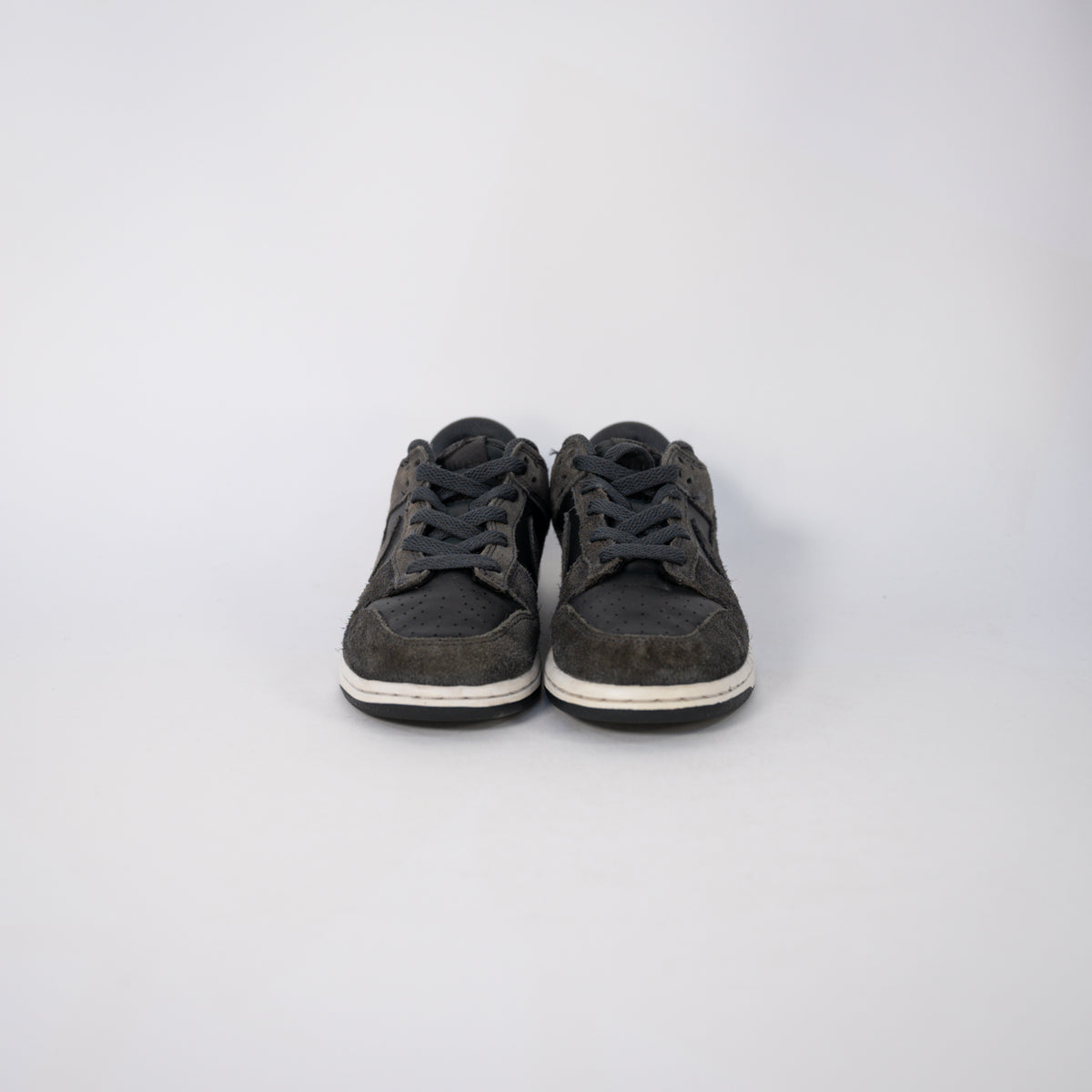 REC0501  - NIKE DUNK LOW ANTHRACITE UK 2.5