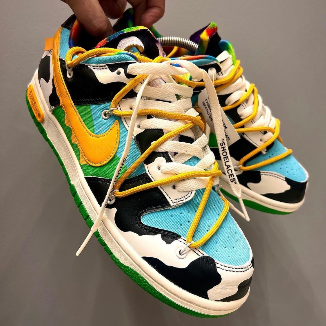 SNEAKER FULL CUSTOM SERVICE &lt;br&gt; WITH RETURN SHIPPING &lt;br&gt; PRICE - £600