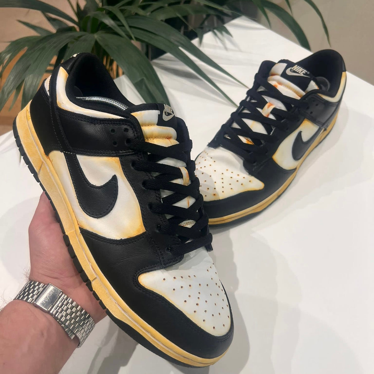 SNEAKER AGEING SERVICE &lt;br&gt; WITH RETURN SHIPPING &lt;br&gt; PRICE - £75+
