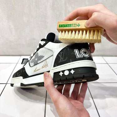 LUXURY SNEAKERS CLEANING SERVICE <br> WITH RETURN SHIPPING <br> PRICE - £55